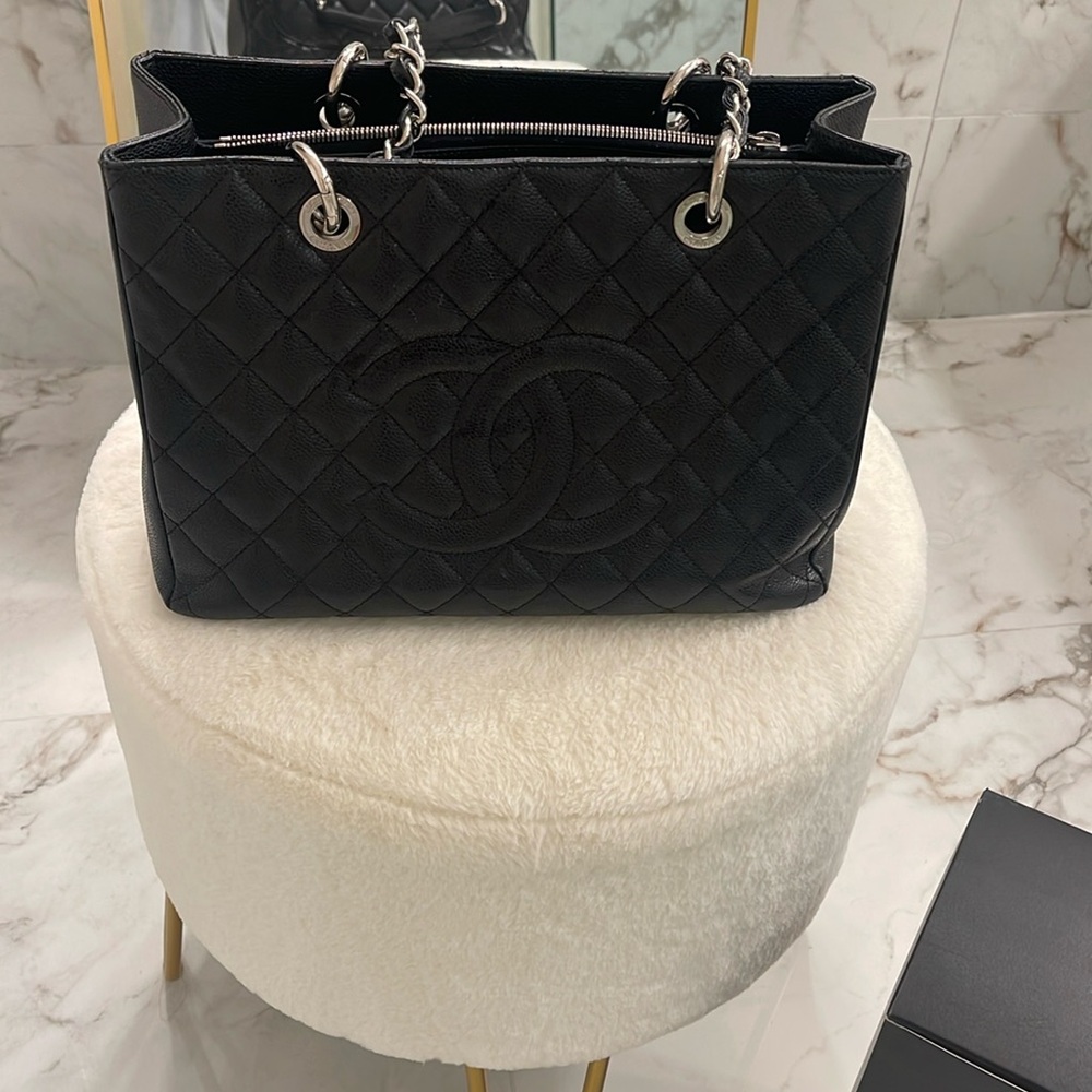 Chanel Grande Tote bag- black with silver hardware